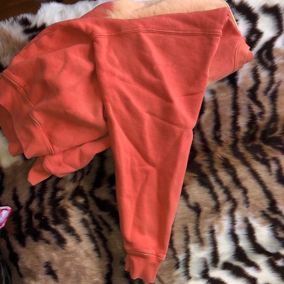 MADHAPPY LIMITED® HERITAGE CREWNECK - SUN KISSED - Picture 7 of 8